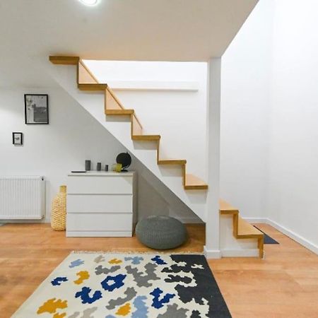 2 Bedroom Flat In Damjanich Str., Hirsch Βουδαπέστη Εξωτερικό φωτογραφία