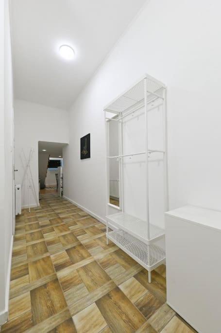 2 Bedroom Flat In Damjanich Str., Hirsch Βουδαπέστη Εξωτερικό φωτογραφία